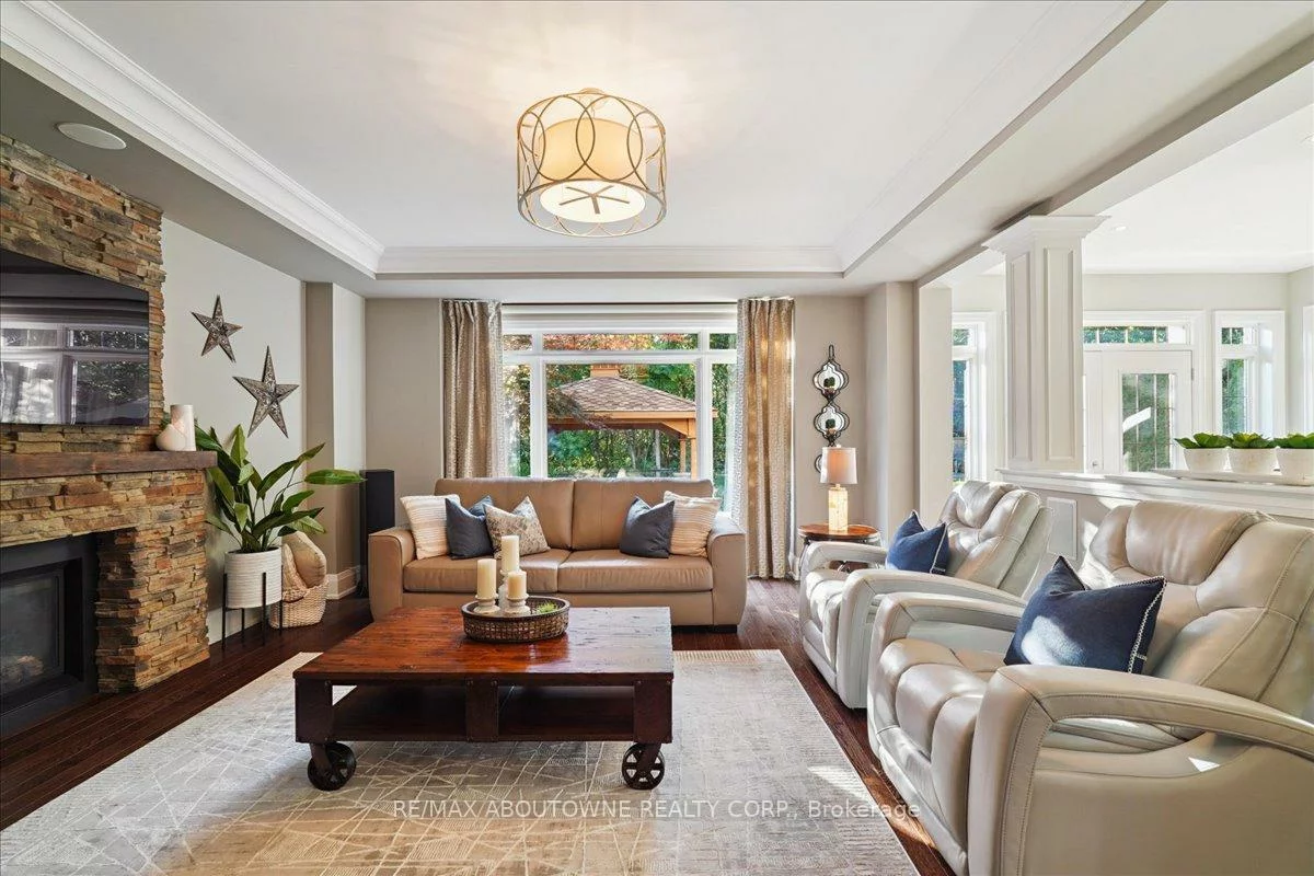 530, Hidden, 1008 - GO Glenorchy, Oakville