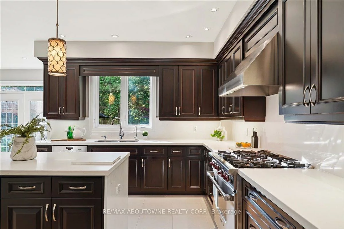 530, Hidden, 1008 - GO Glenorchy, Oakville