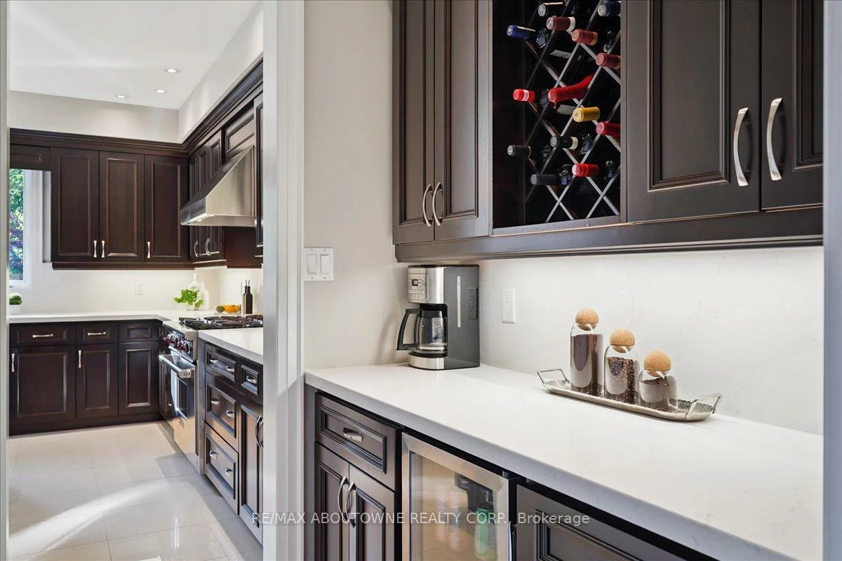 530, Hidden, 1008 - GO Glenorchy, Oakville