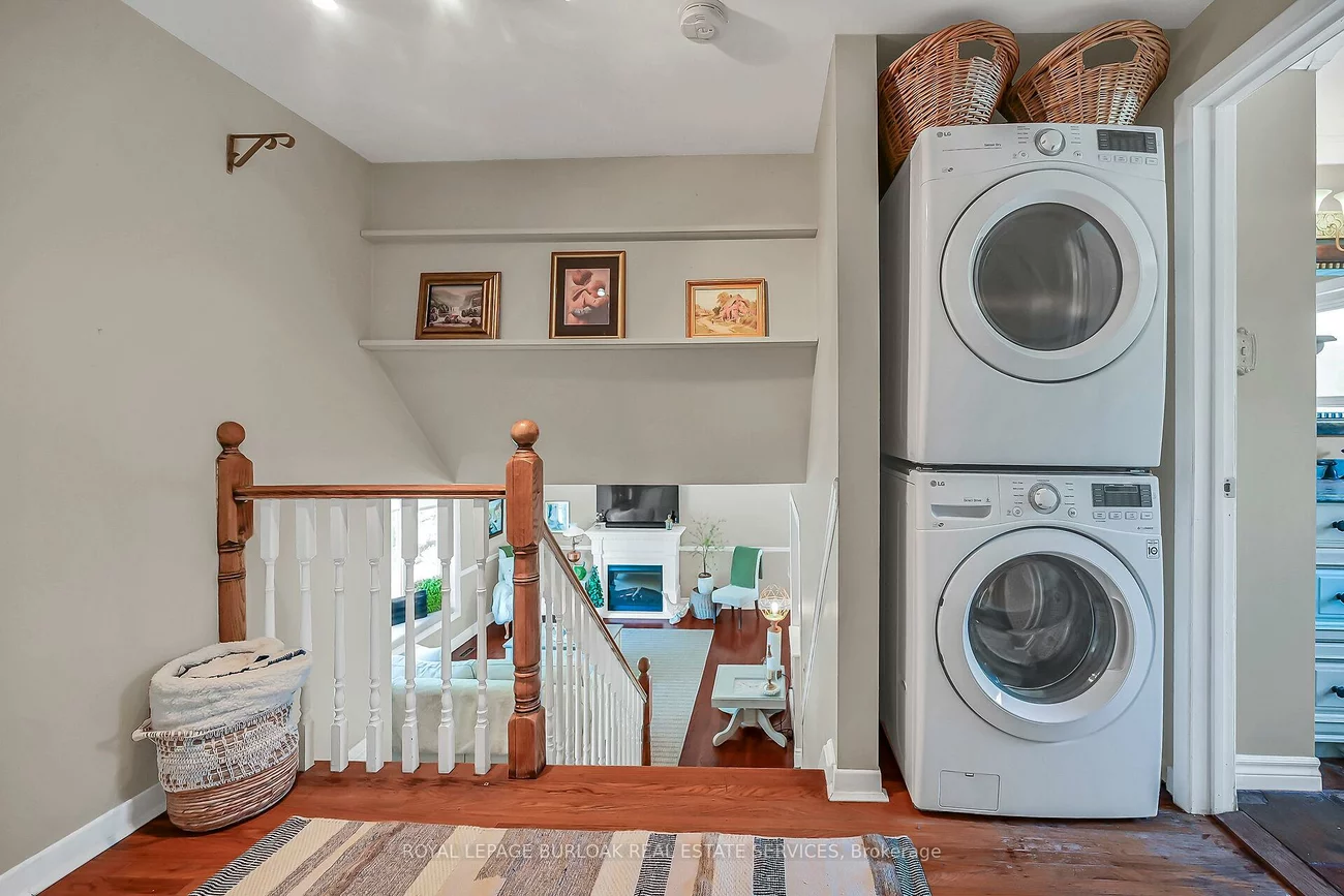 92, Osborne, 1003 - CP College Park, Oakville