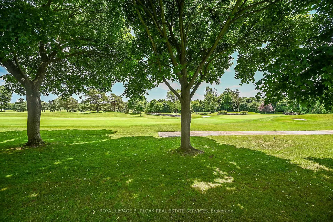 92, Osborne, 1003 - CP College Park, Oakville