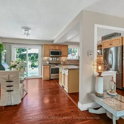 92, Osborne, 1003 - CP College Park, Oakville