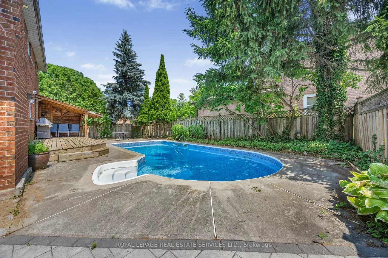 3551, Wass, 1001 - BR Bronte, Oakville