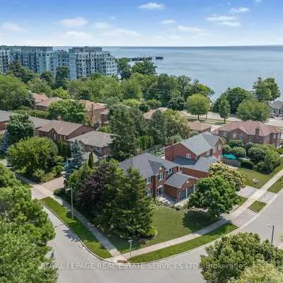 3551, Wass, 1001 - BR Bronte, Oakville