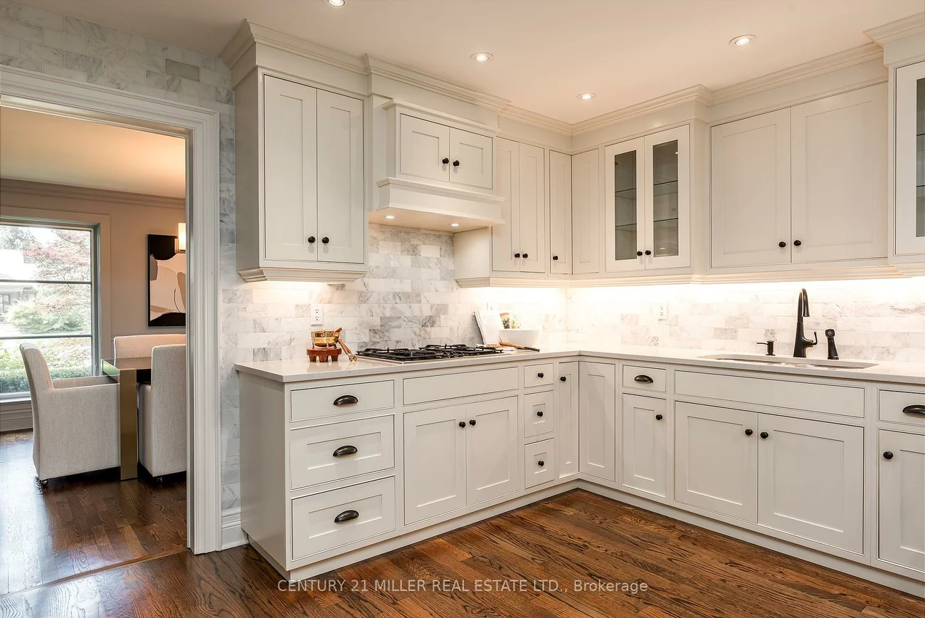 205, Forestwood, 1011 - MO Morrison, Oakville