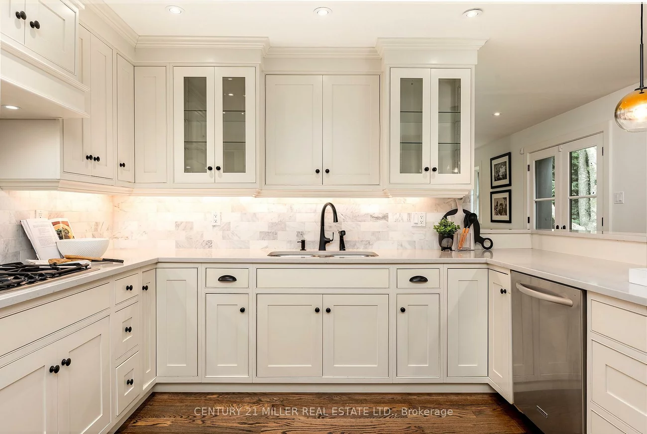 205, Forestwood, 1011 - MO Morrison, Oakville