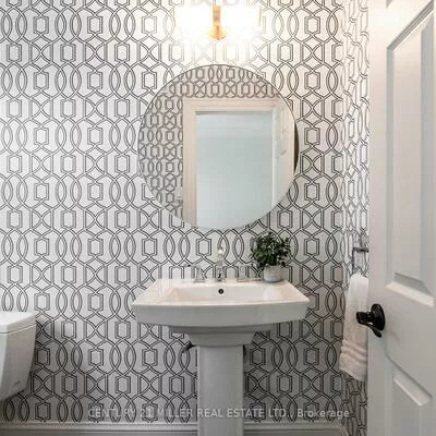 205, Forestwood, 1011 - MO Morrison, Oakville