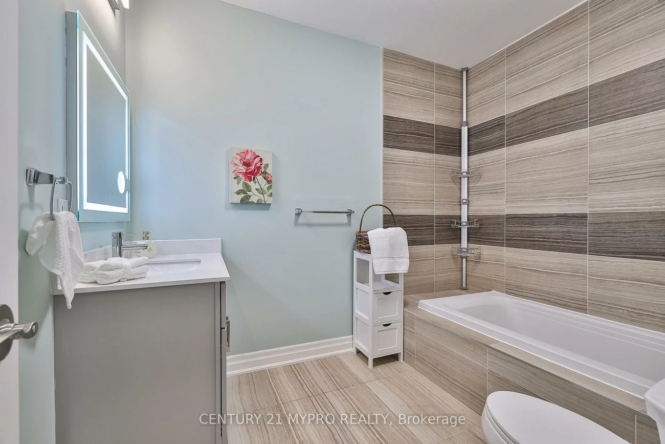 1508, Oakhill, 1011 - MO Morrison, Oakville