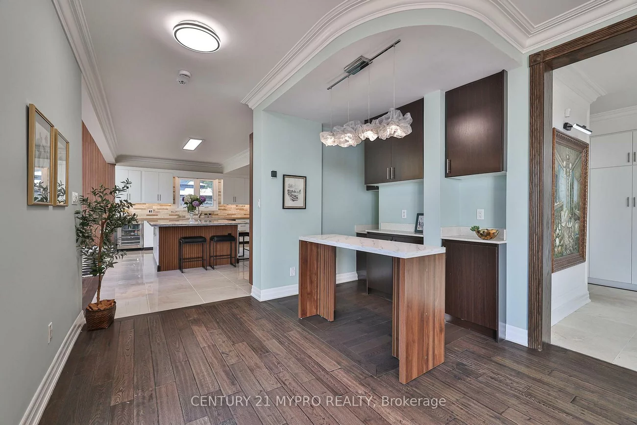 1508, Oakhill, 1011 - MO Morrison, Oakville