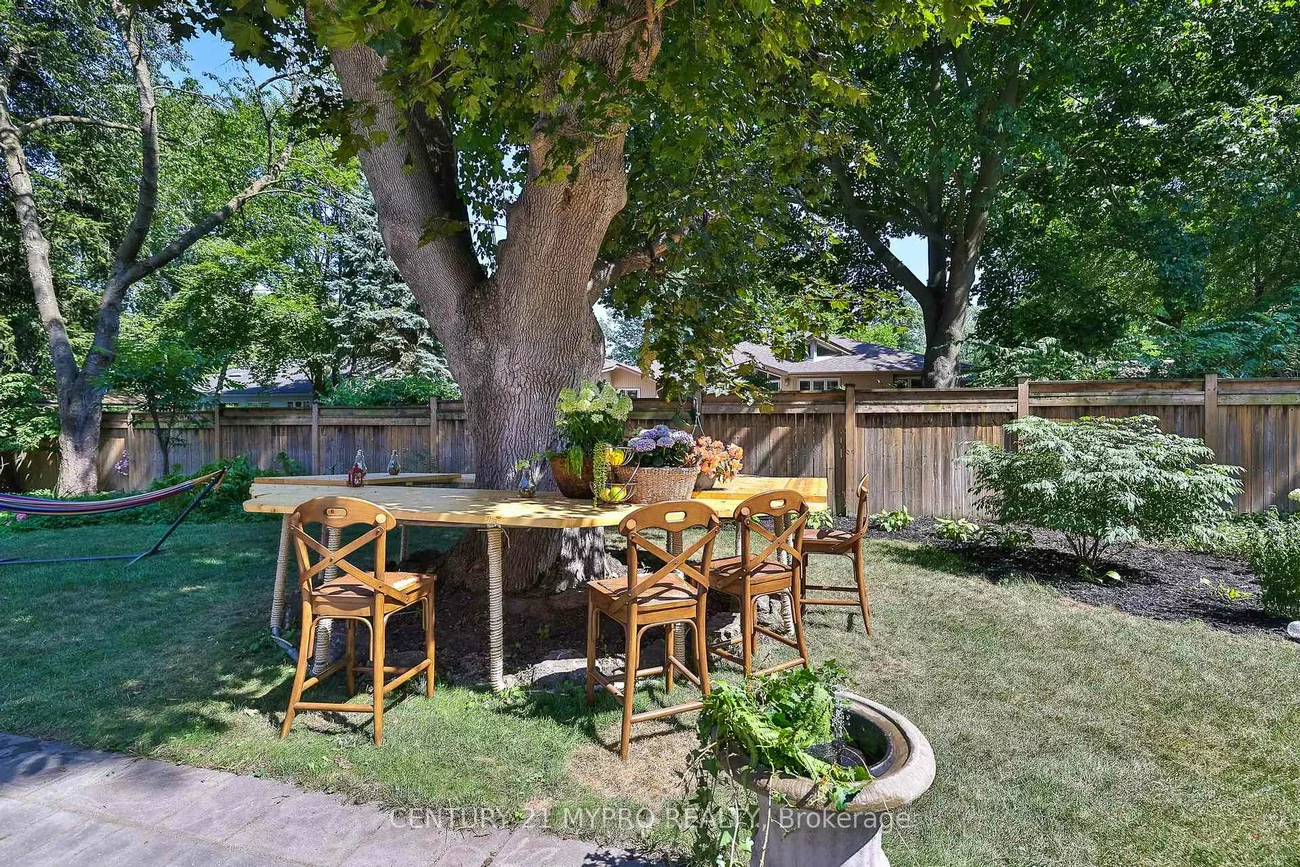 1508, Oakhill, 1011 - MO Morrison, Oakville