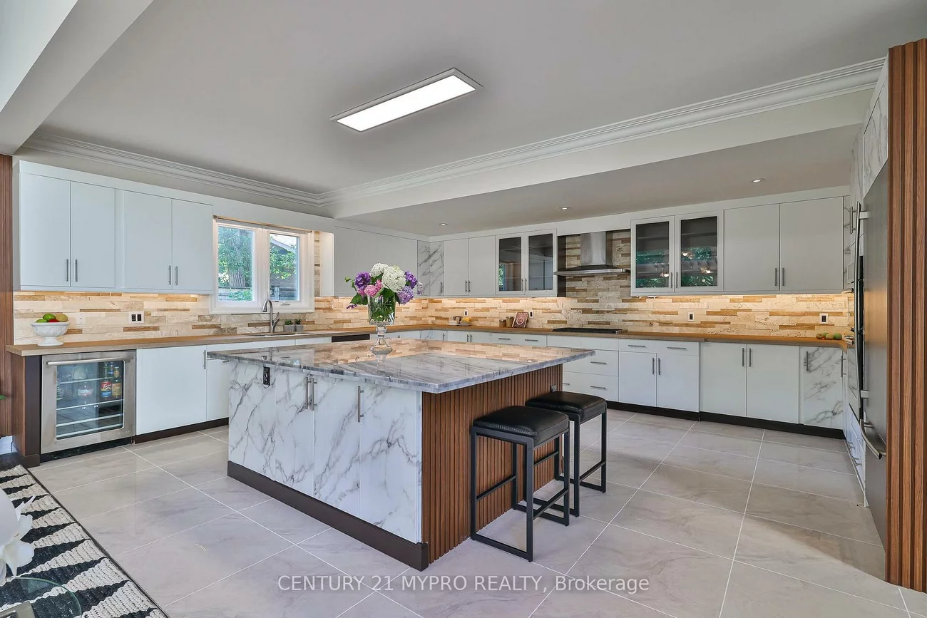 1508, Oakhill, 1011 - MO Morrison, Oakville