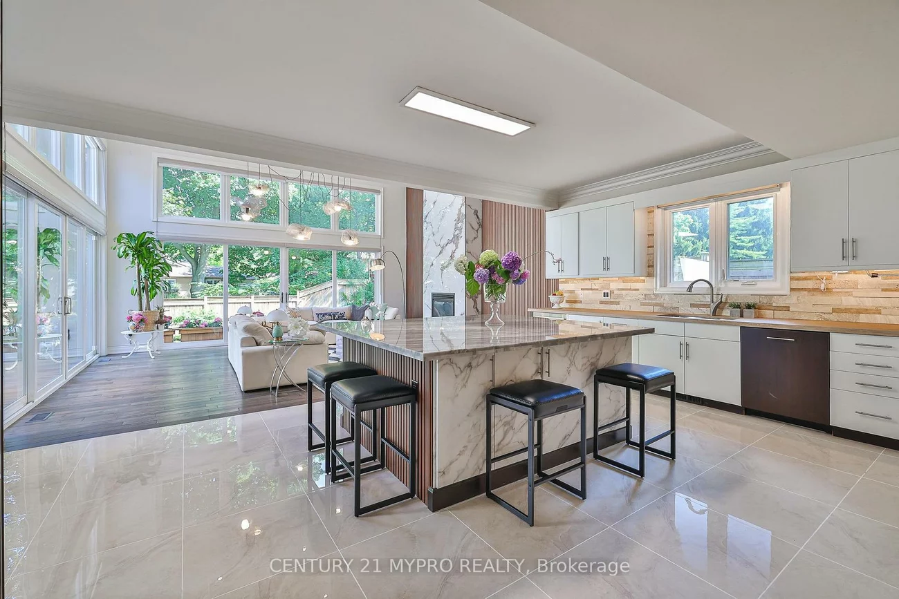 1508, Oakhill, 1011 - MO Morrison, Oakville
