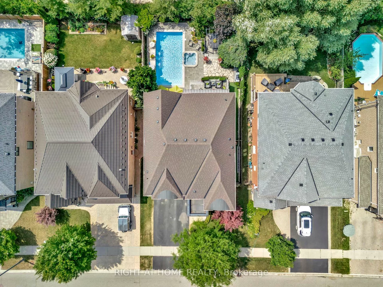 2469, Whistling Springs, 1019 - WM Westmount, Oakville