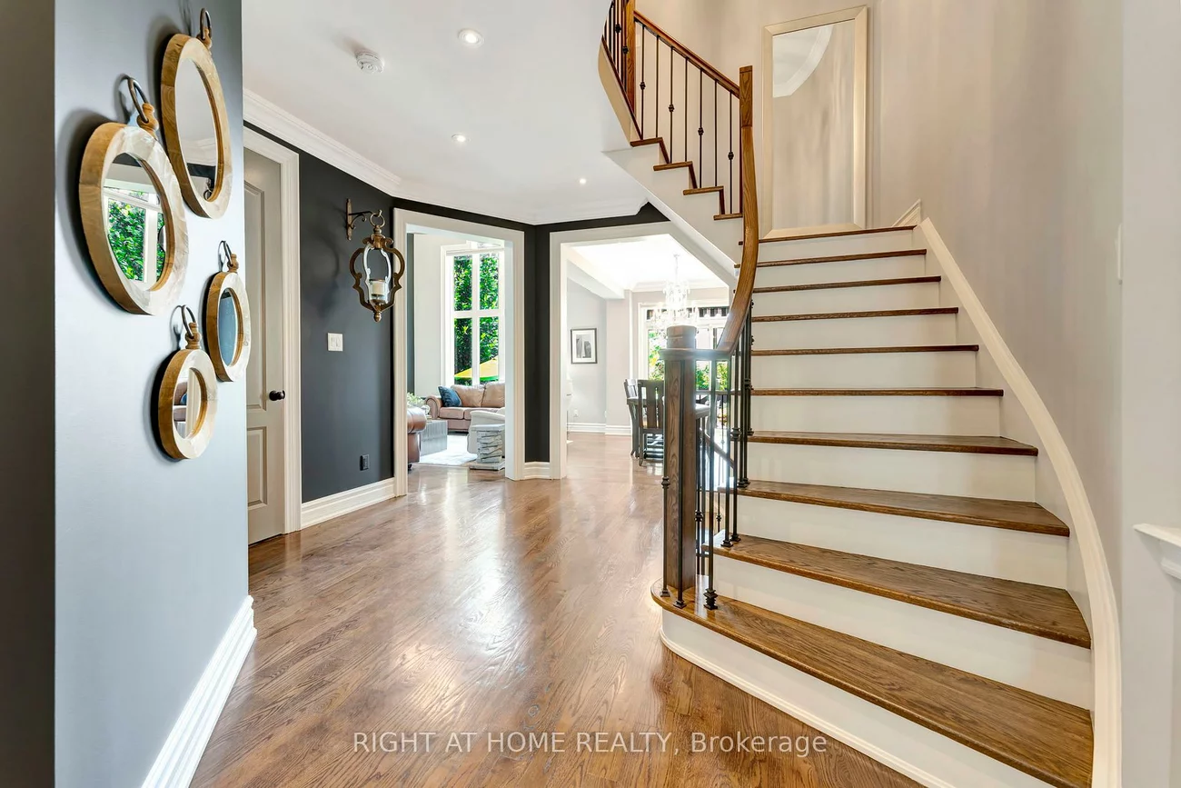 2469, Whistling Springs, 1019 - WM Westmount, Oakville