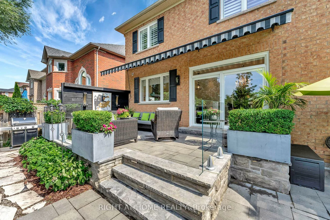 2469, Whistling Springs, 1019 - WM Westmount, Oakville