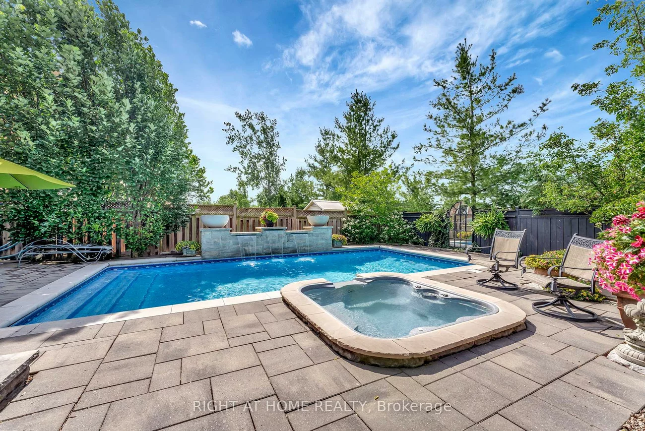 2469, Whistling Springs, 1019 - WM Westmount, Oakville