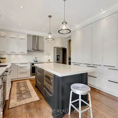 2469, Whistling Springs, 1019 - WM Westmount, Oakville