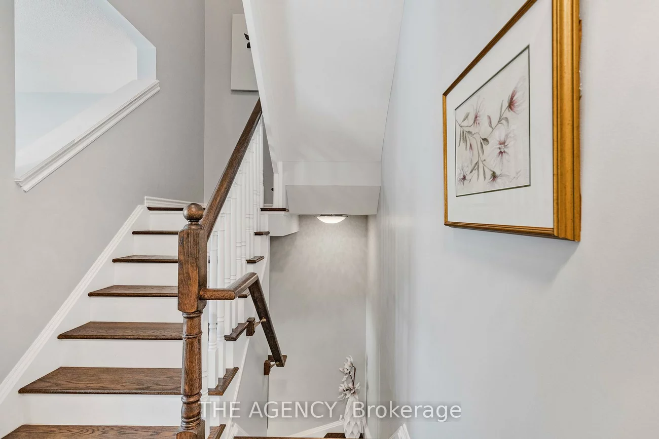 2435, Greenwich, 1019 - WM Westmount, Oakville