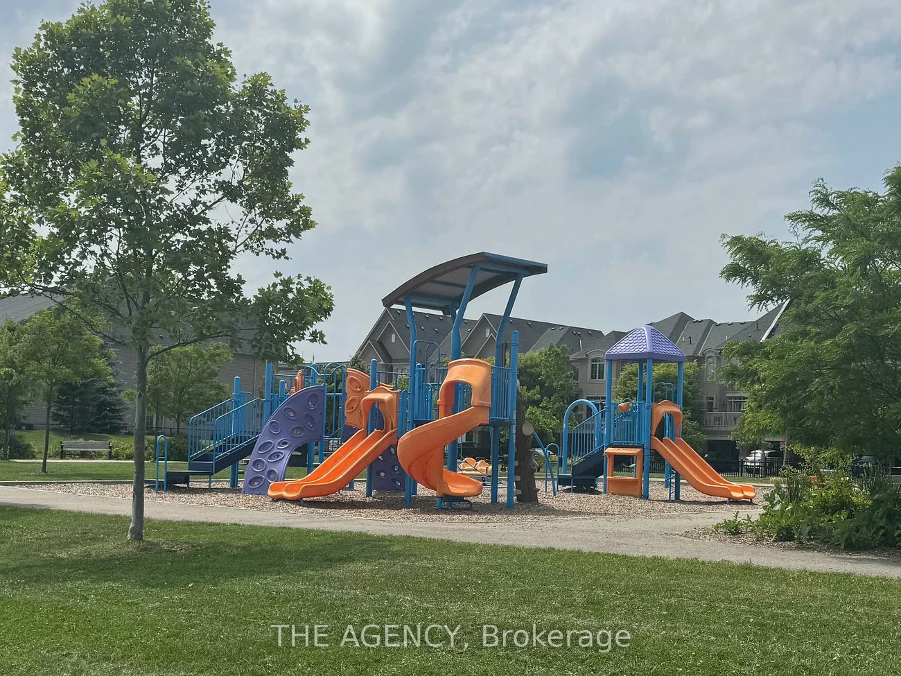2435, Greenwich, 1019 - WM Westmount, Oakville