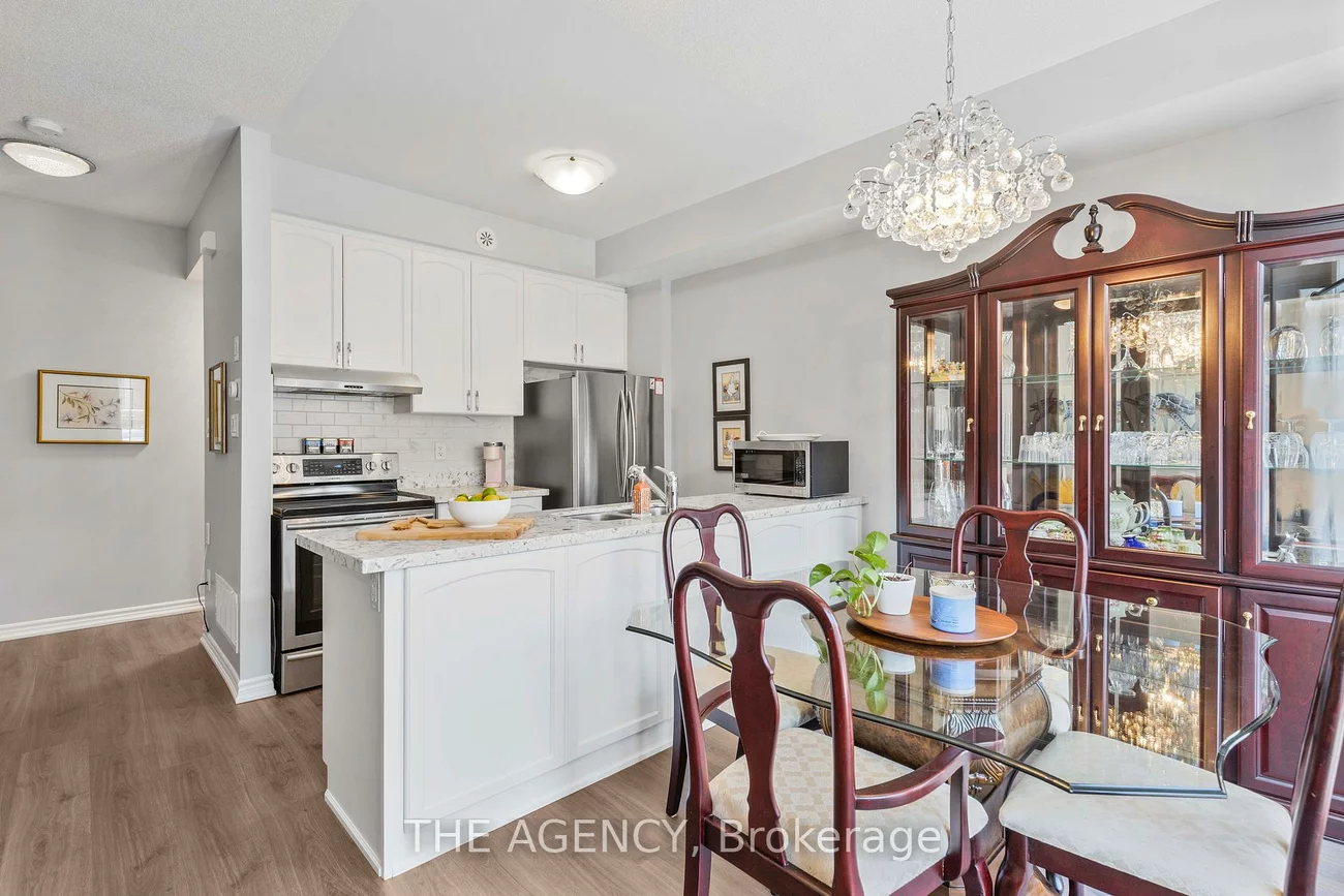 2435, Greenwich, 1019 - WM Westmount, Oakville