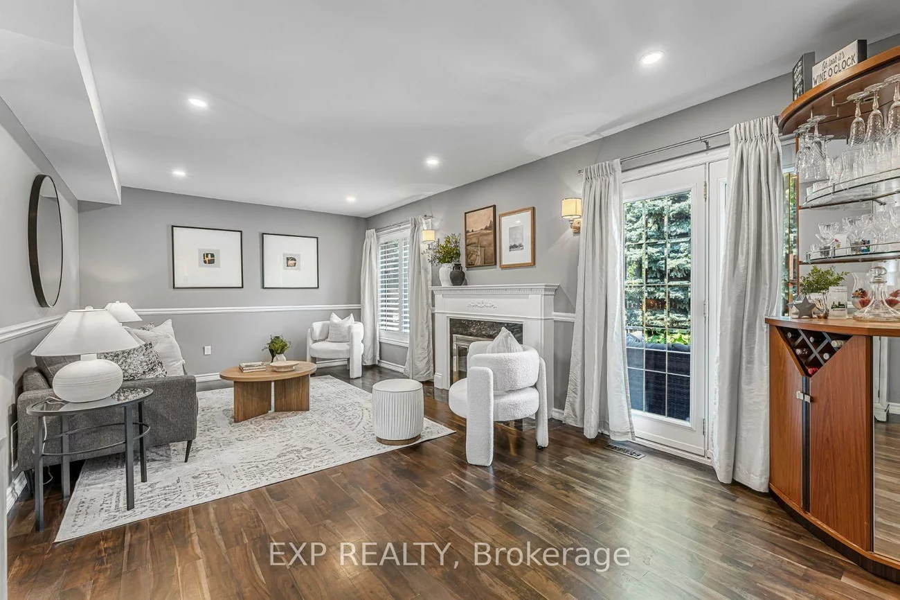 2816, Rosewood, 1004 - CV Clearview, Oakville