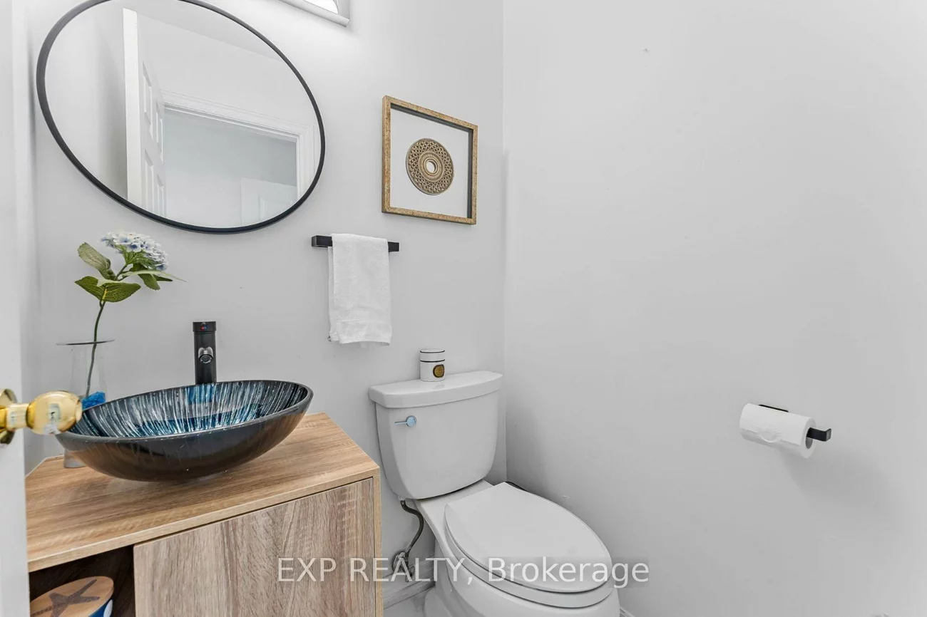 2816, Rosewood, 1004 - CV Clearview, Oakville