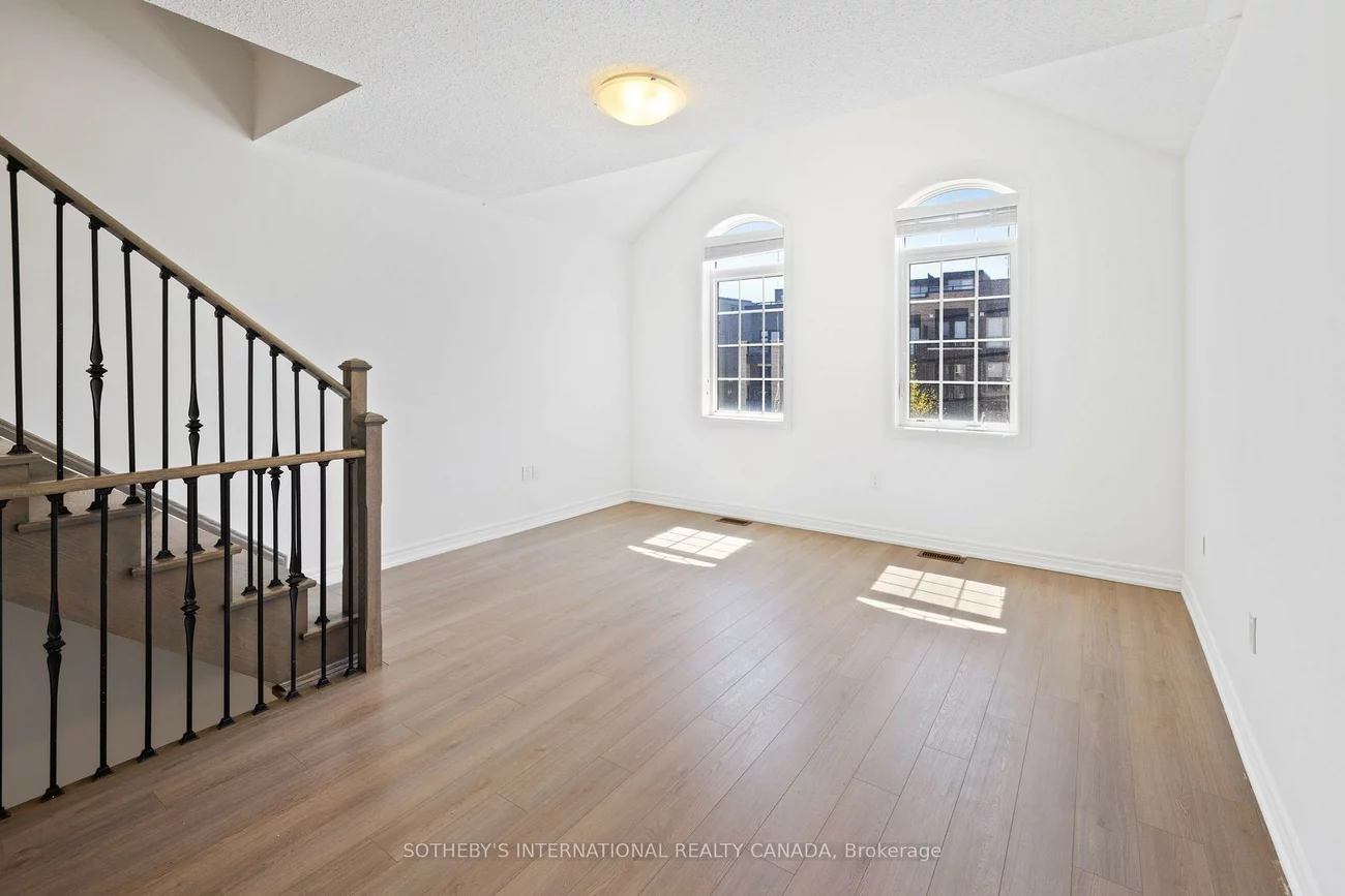 3059, Postridge, 1010 - JM Joshua Meadows, Oakville