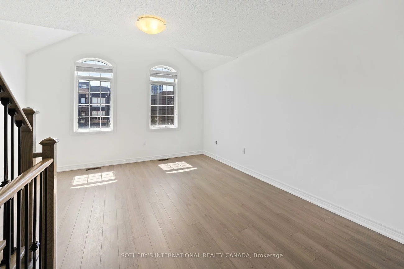 3059, Postridge, 1010 - JM Joshua Meadows, Oakville