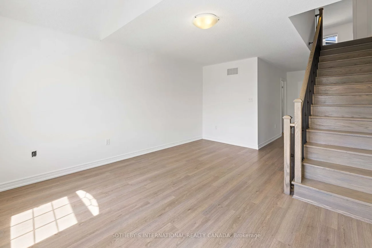 3059, Postridge, 1010 - JM Joshua Meadows, Oakville