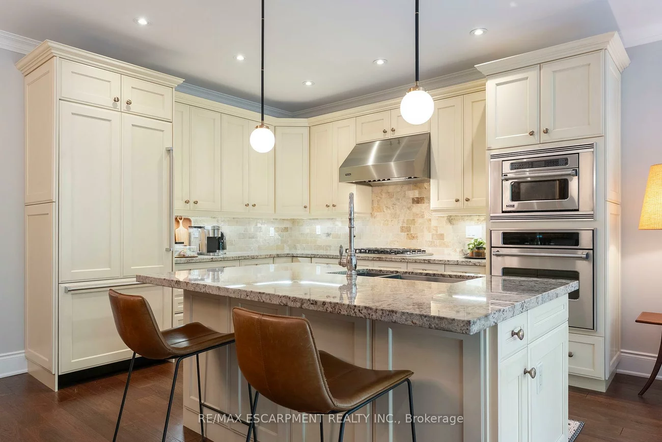 3143, Watercliffe, 1000 - BC Bronte Creek, Oakville