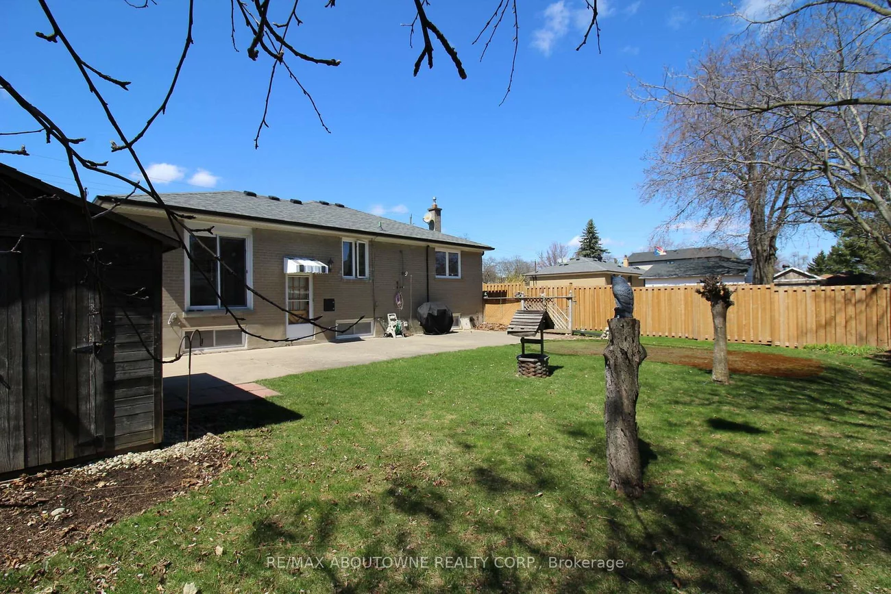 2054, Bridge, 1020 - WO West, Oakville