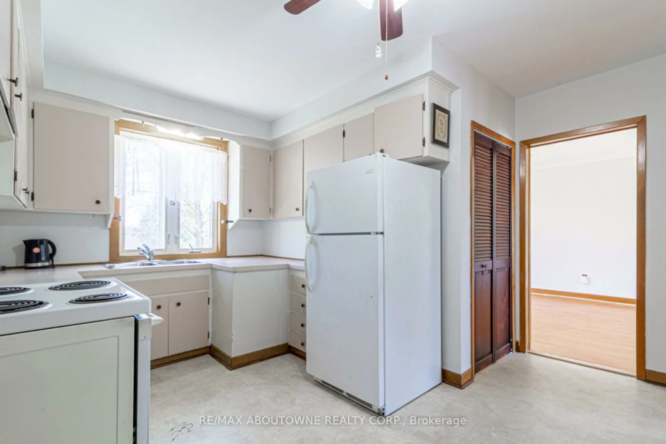 2054, Bridge, 1020 - WO West, Oakville