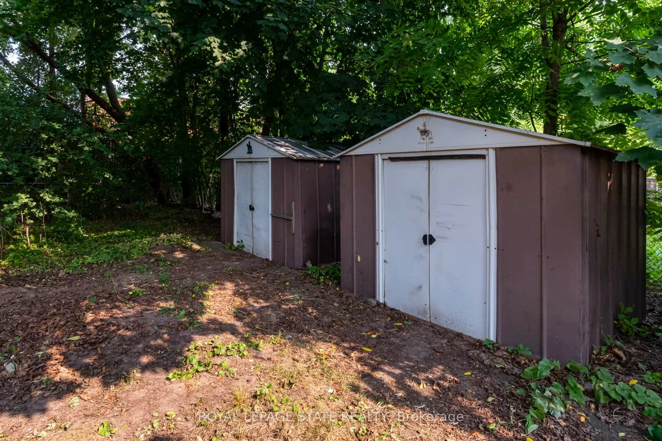 1191, Pinegrove, 1020 - WO West, Oakville