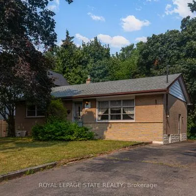 1191, Pinegrove, 1020 - WO West, Oakville
