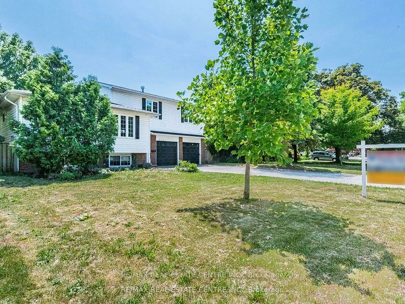 2406, Ventura, 1020 - WO West, Oakville