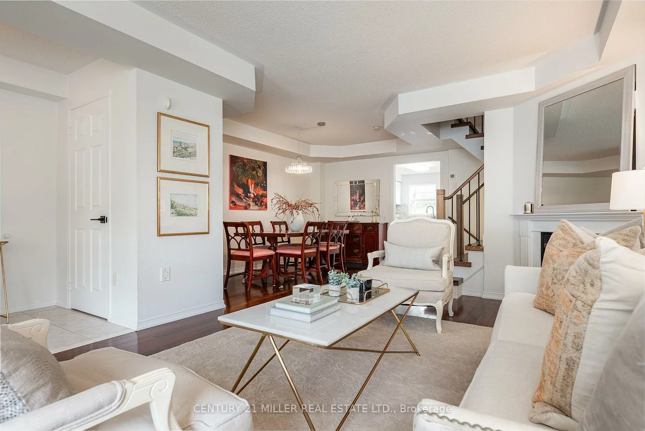 203, Gatwick, 1015 - RO River Oaks, Oakville