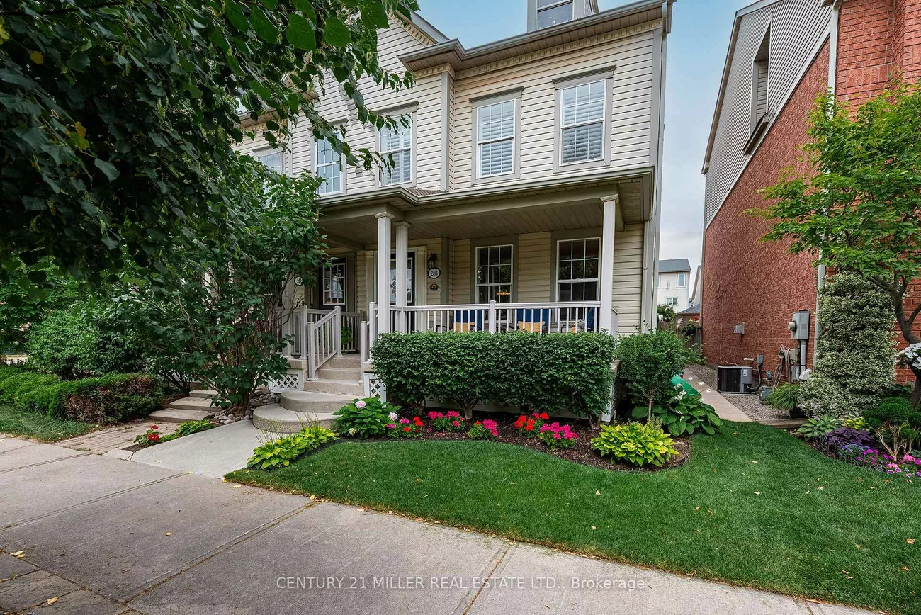 203, Gatwick, 1015 - RO River Oaks, Oakville