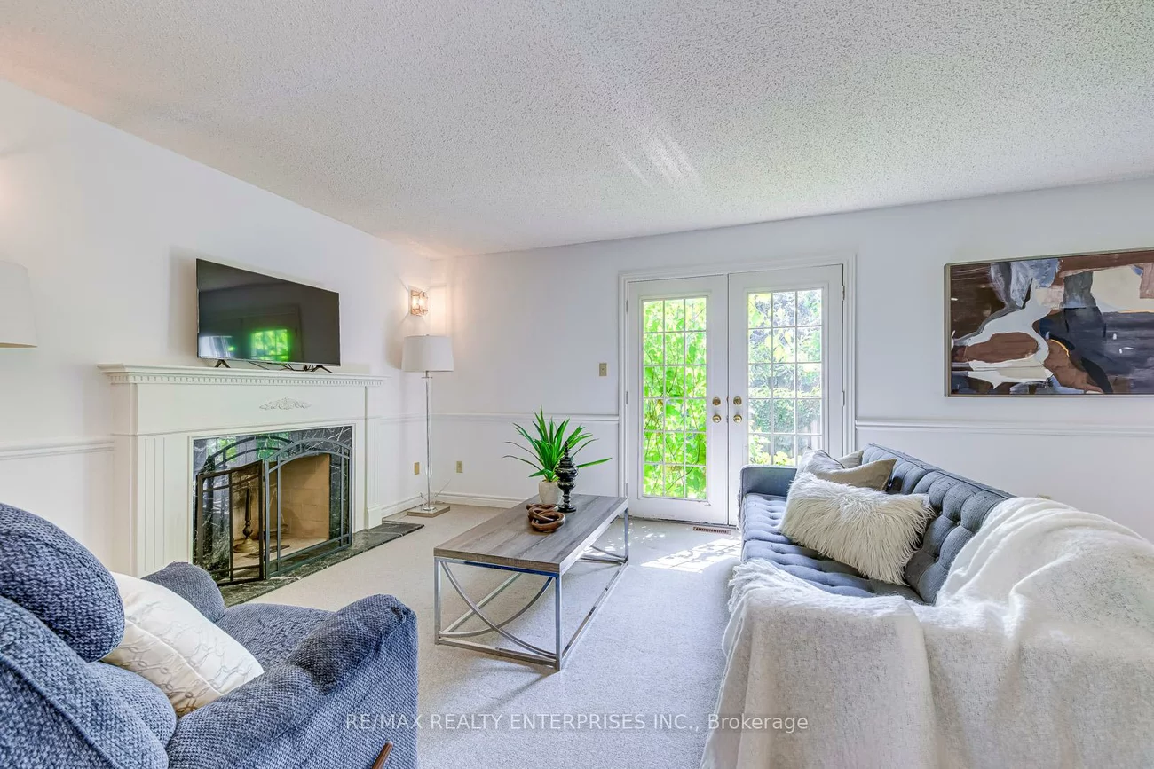 1037, Beechnut, 1004 - CV Clearview, Oakville