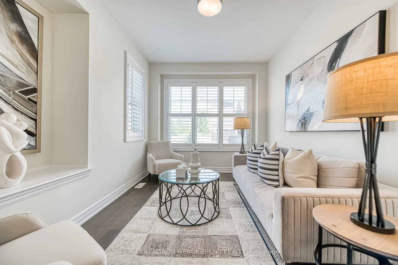 3209, Daisy, 1008 - GO Glenorchy, Oakville