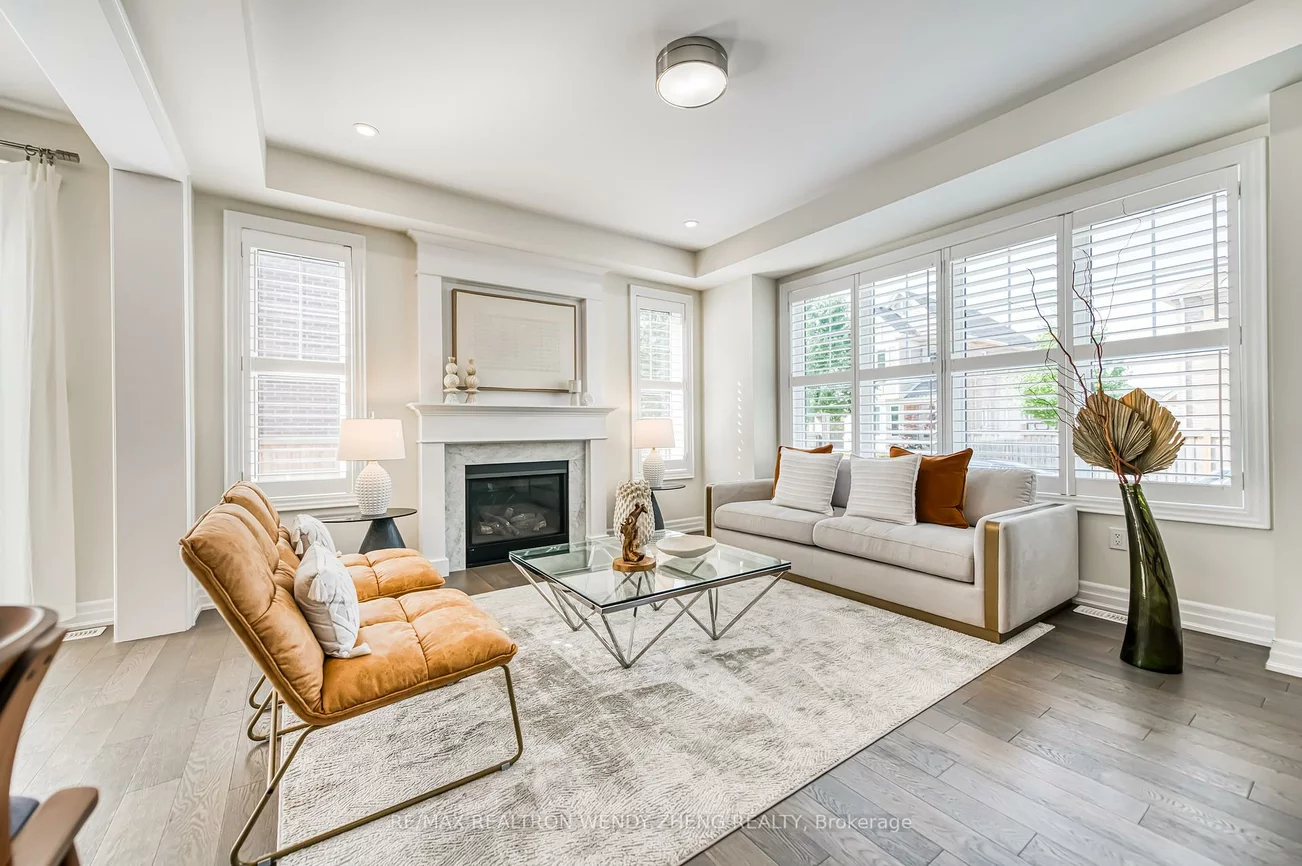 3209, Daisy, 1008 - GO Glenorchy, Oakville