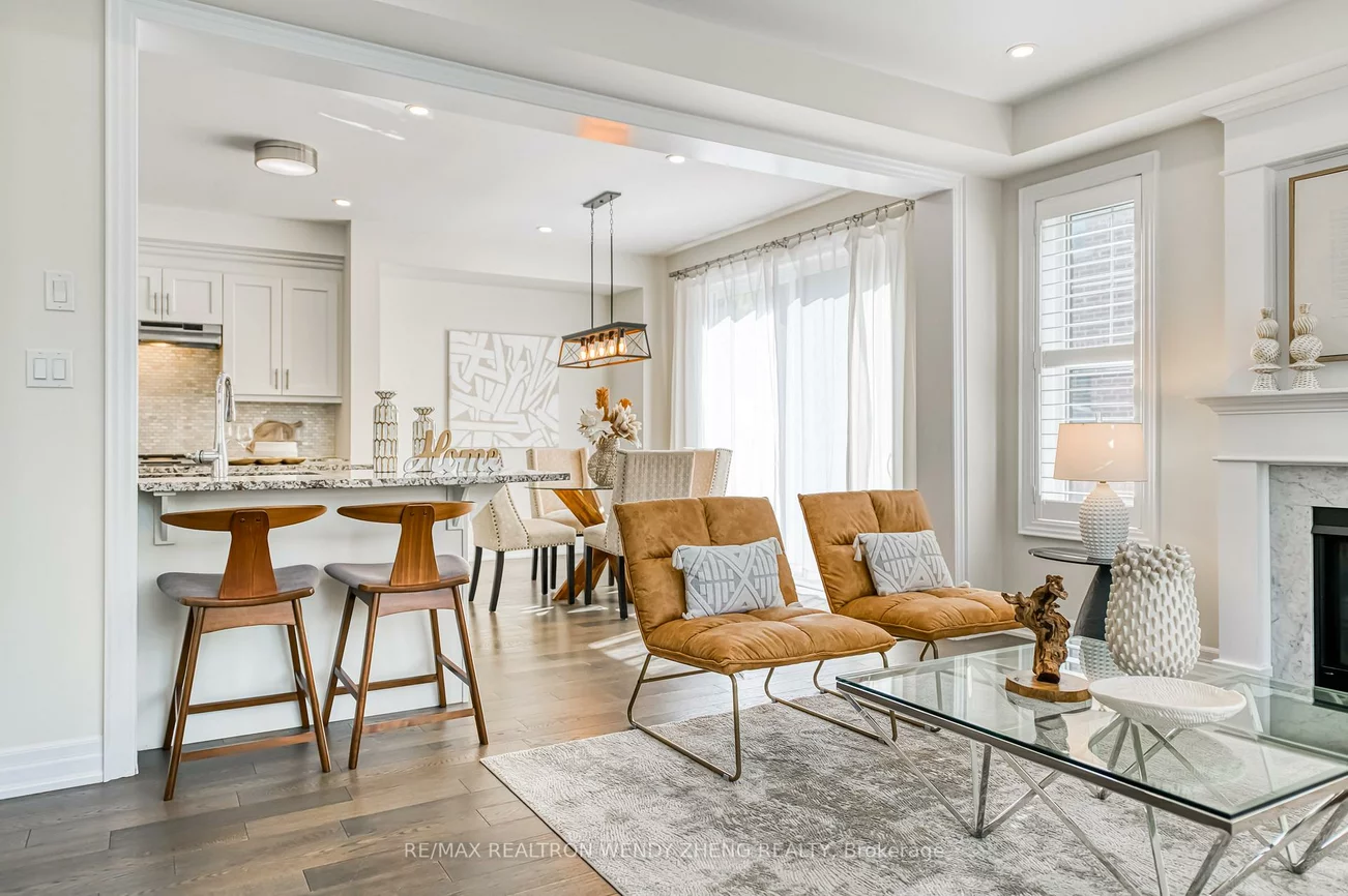 3209, Daisy, 1008 - GO Glenorchy, Oakville