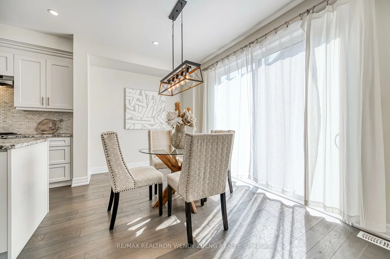 3209, Daisy, 1008 - GO Glenorchy, Oakville