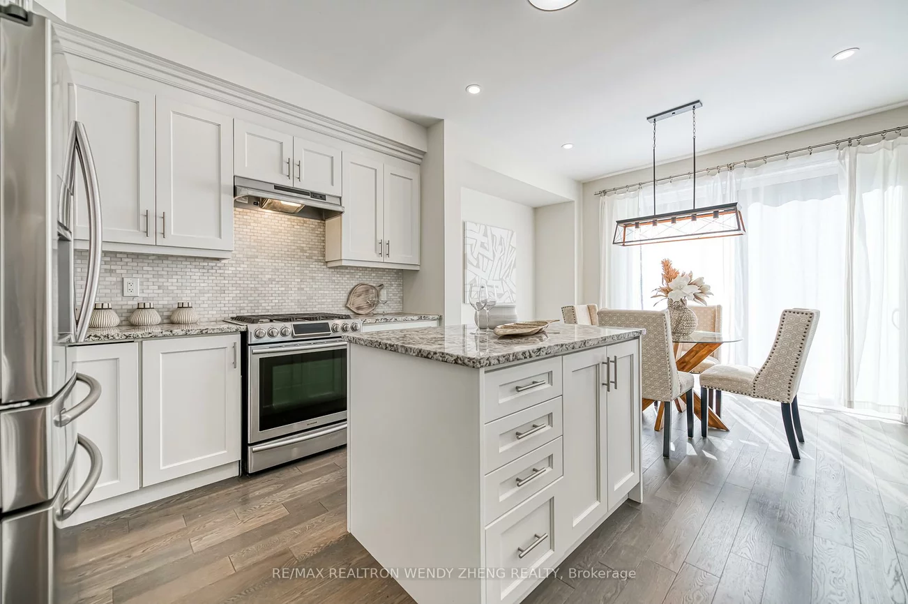 3209, Daisy, 1008 - GO Glenorchy, Oakville