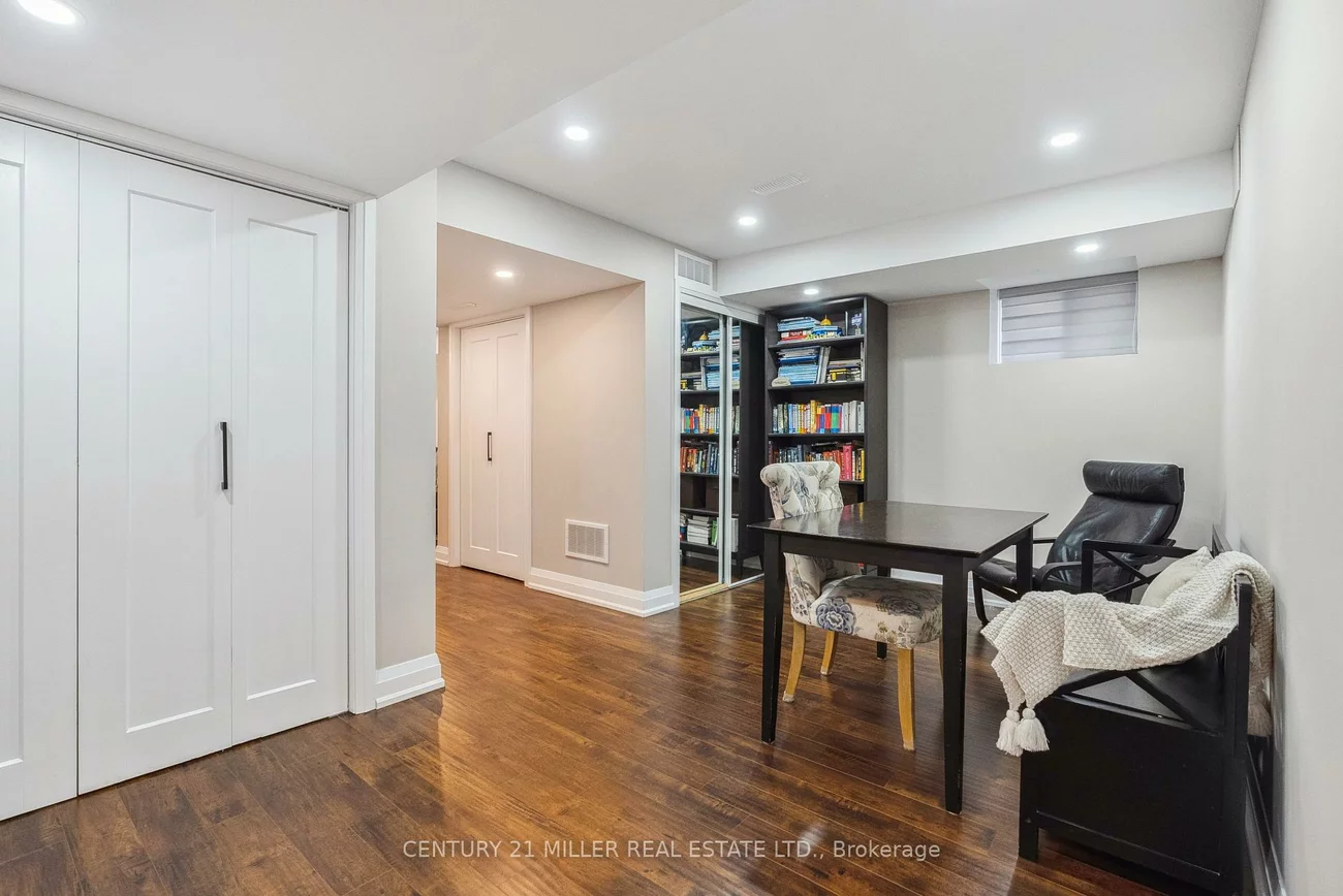 2139, FIDDLERS, 1019 - WM Westmount, Oakville