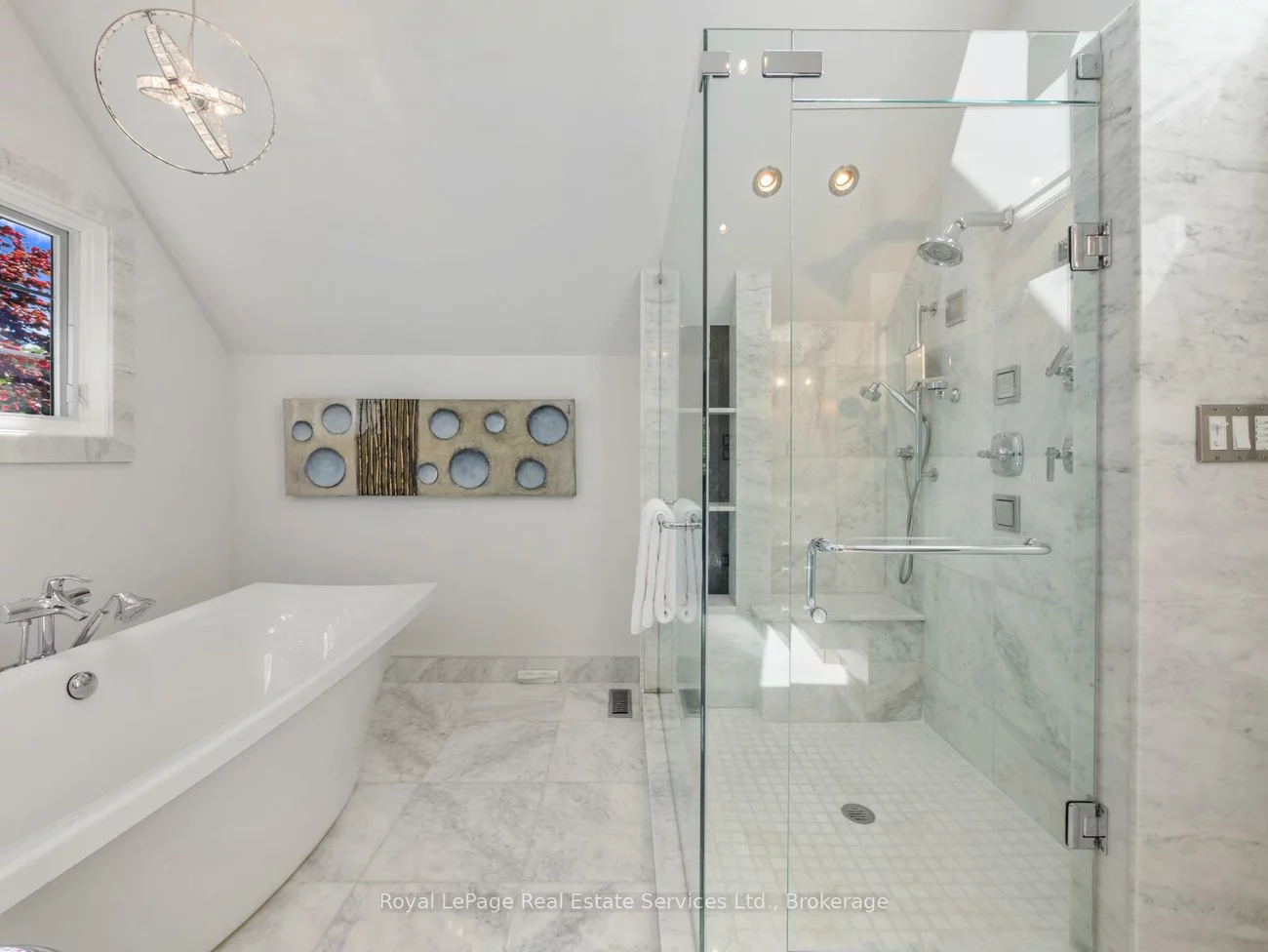 235, LAKEWOOD, 1002 - CO Central, Oakville