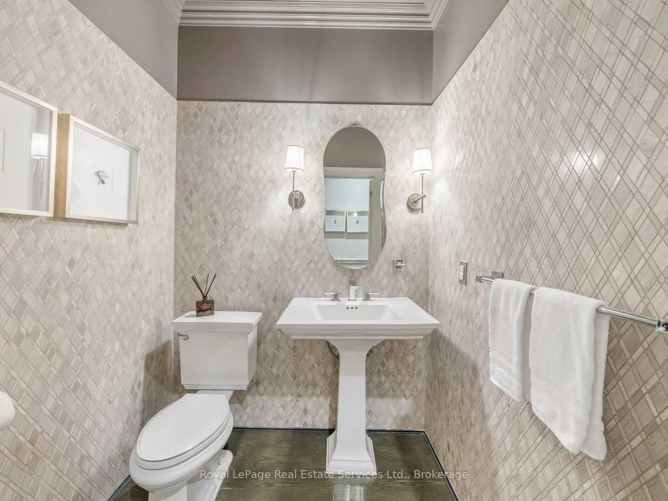 235, LAKEWOOD, 1002 - CO Central, Oakville