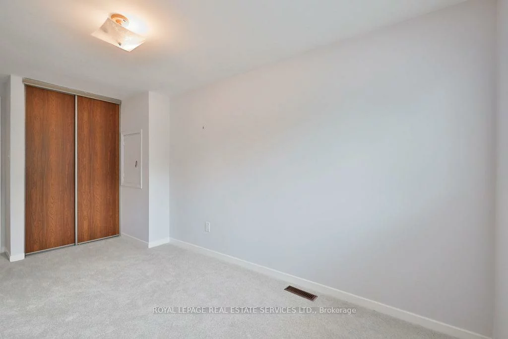 1459, Grosvenor, 1005 - FA Falgarwood, Oakville