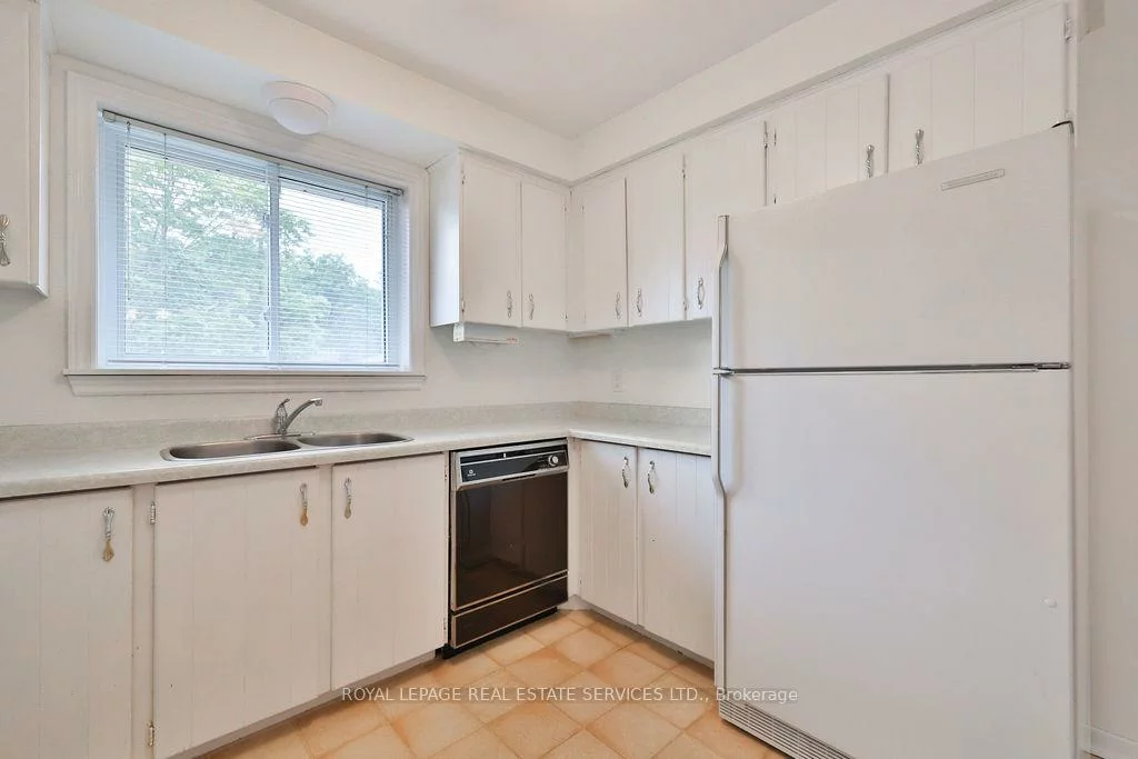 1459, Grosvenor, 1005 - FA Falgarwood, Oakville