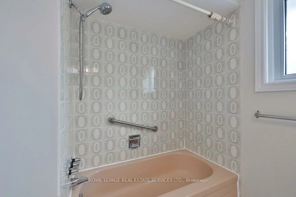 1459, Grosvenor, 1005 - FA Falgarwood, Oakville