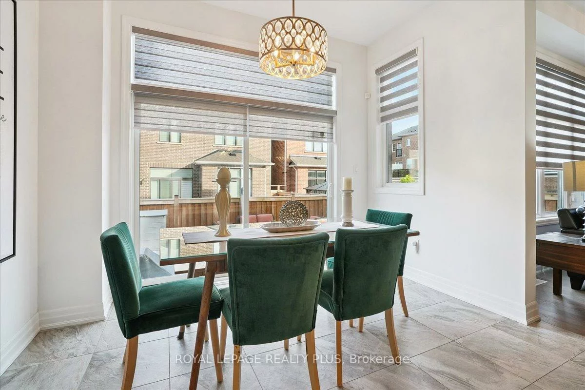 1416, Lakeport, 1010 - JM Joshua Meadows, Oakville